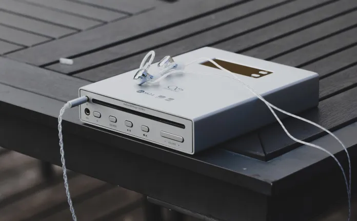 Snowsky Echo Mini portable music player