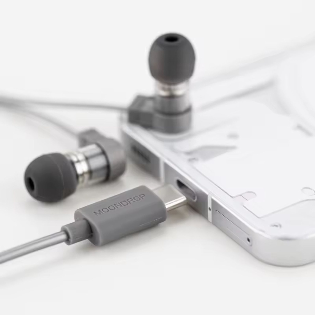 MOONDROP Quark 2 – IEM “bullet” USB-C con DAC/DSP integrado (micro-driver 7,8 mm LCP)
