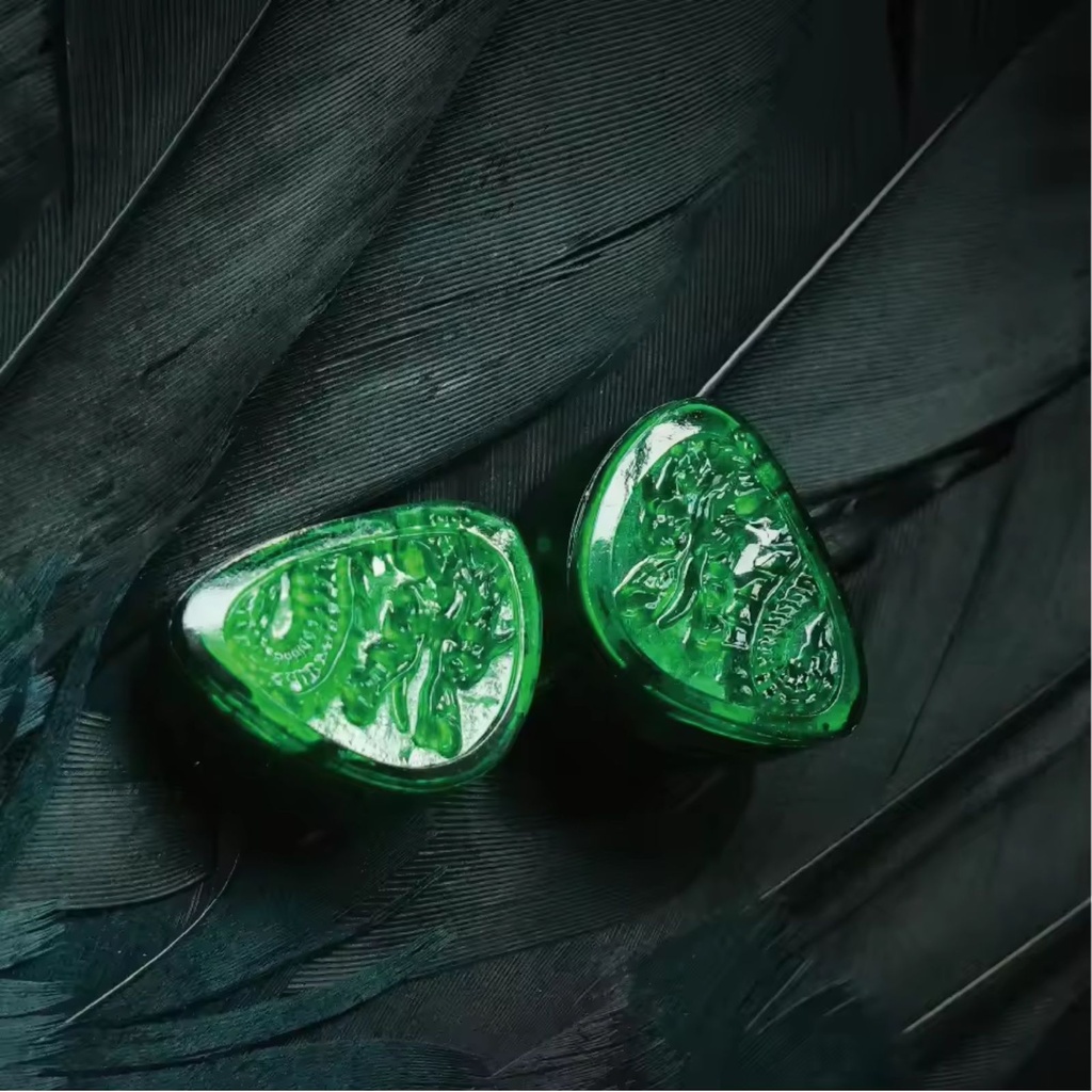 TANGZU WAN’ER SG 2 – Jade Dragon Edition · IEM dinámico 10 mm PET (2-pin 0.78 mm) con opciones 3,5 mm / 4,4 mm / USB-C (con mic).