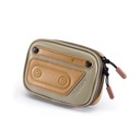 ddHiFi CZ120 — Estuche retro “cassette” para IEM/earbuds, cables y dongles (microfibra + cuero, cremallera YKK)