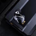 FiiO FX17 — IEM trihíbrido 1DD + 4BA + 8EST (13 drivers por lado) · crossover 5 vías (físico + electrónico) · S.Turbo acústico patentado · 0,78 mm 2-pin · cable mixto oro/plata/cobre con plugs intercambiables.