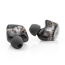 FiiO FA19 — IEM all-BA (10 × Knowles BA por lado) · crossover con condensadores Rubycon + filtro notch de medios · sistema de refuerzo de graves por retroalimentación negativa (S.Turbo) · conector MMCX · cable de plata pura 8 hebras con plugs 3,5 mm / 4,4 mm.