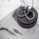 MOONDROP HARMON — IEM triple Dynamic (3 × 10 mm) con crossover acústico coaxial de cuatro cavidades (XTM-3DD) · 0,78 mm 2-pin · plugs intercambiables 3,5 mm SE / 4,4 mm balanceado.