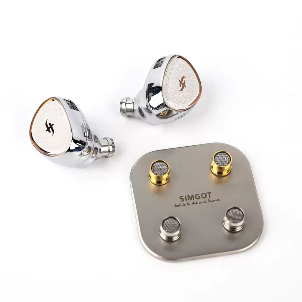 SIMGOT EA1000 “Fermat” — IEM single Dynamic 10 mm + Passive Radiator (1DD + 1PR) · SDPGD™ diaphragm + DMDC™ (Dual-Magnet Dual-Cavity) · boquillas intercambiables (latón + acero) · 0,78 mm 2-pin · cable Litz OFC plateado 3,5 mm.