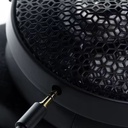 MOONDROP HORIZON — over-ear abierto con driver dinámico 50 mm UHE, 32 Ω, 109 dB/Vrms, 20–34 kHz; conectores dual 3,5 mm en los cascos; cable con puntas 3,5 mm SE y 4,4 mm balanceada.