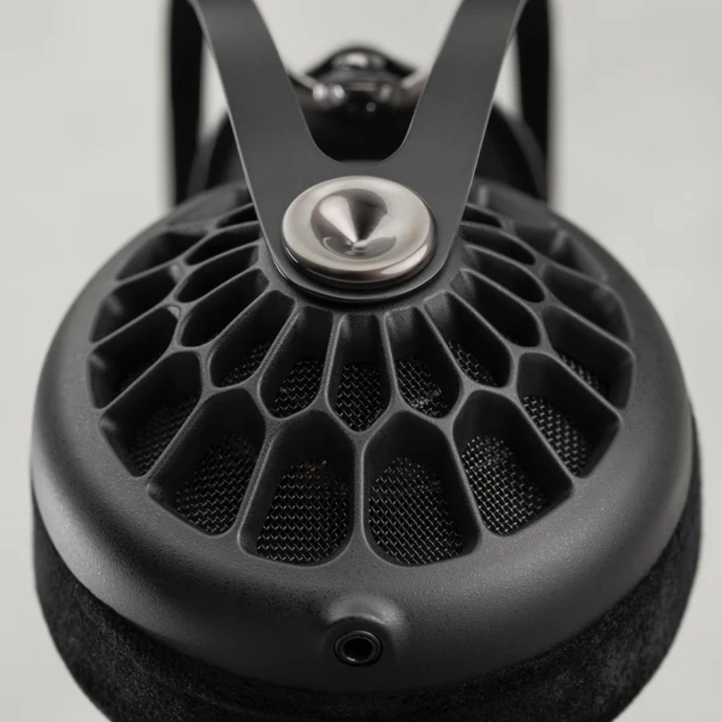 Meze 105 AER – audífonos open-back 50 mm (42 Ω)