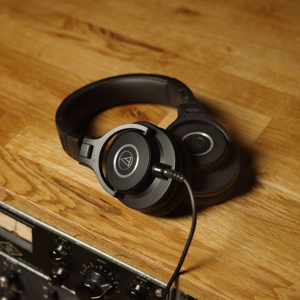 Audio-Technica ATH-M40x – audífonos cerrados de estudio