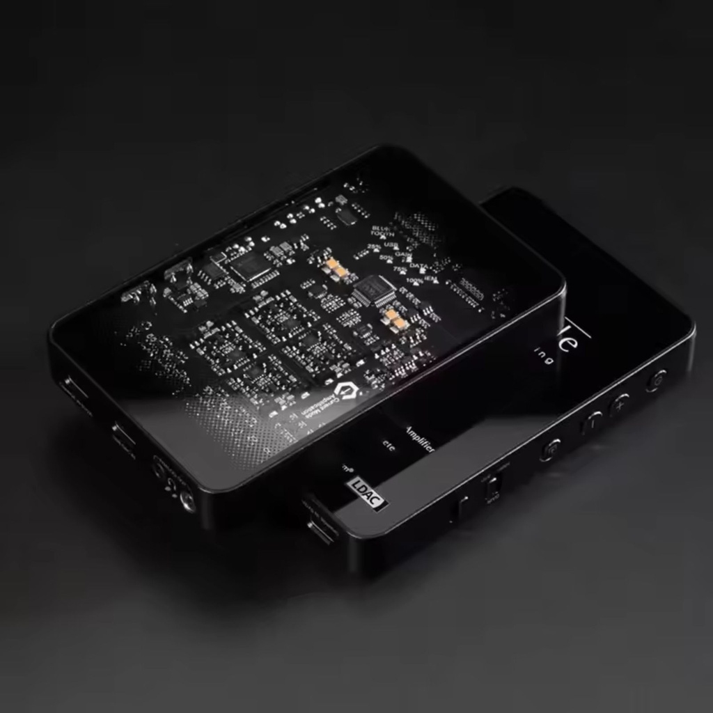 Questyle SIGMA: Dongle DAC/Amp Insignia | Tecnología Current Mode | Audio Lossless | Salida Balanceada 4.4mm