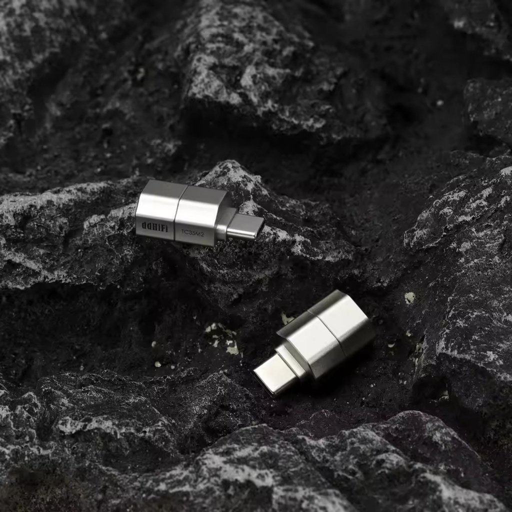 ddHiFi TC35M2: Adaptador DAC USB-C a 3.5mm | Cuerpo Unibody de Aluminio | Audio Hi-Res 32-bit/384kHz | Ultra Compacto | Sin Cables