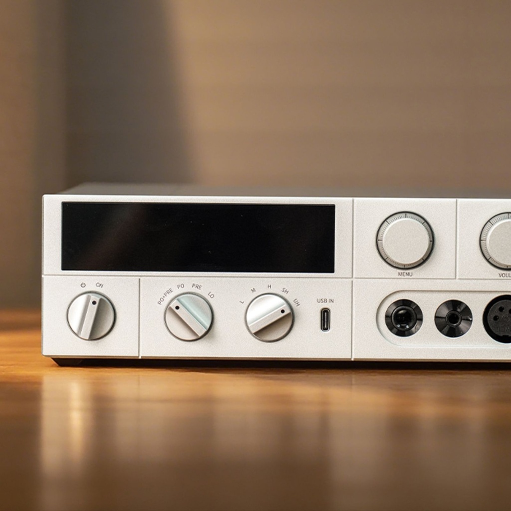 FiiO K15: Streamer & DAC/AMP de Escritorio | Dual AK4497S | 3000mW Clase A/B | Pantalla Táctil 4" | Roon Ready / AirPlay 2 | Bluetooth LDAC | PEQ 10-Bandas