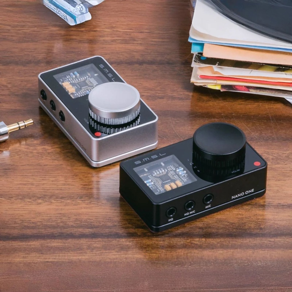 SMSL Nano ONE: Mini DAC/AMP y Tarjeta de Sonido Gaming | Base Magnética | Surround 7.1 | Entradas de Micrófono | Chip ES9023P