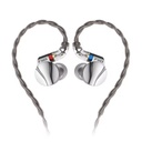 FiiO FD15 — IEM dinámico 13,8 mm (aluminio-magnesio), MMCX expandido, plugs 3,5 / 4,4 mm intercambiables.