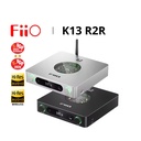 FiiO K13 R2R — DAC/AMP de escritorio fully balanced con tecnología R-2R de 24 bits · salidas balanceadas y single-ended · entradas USB, óptica, coaxial, I²S.